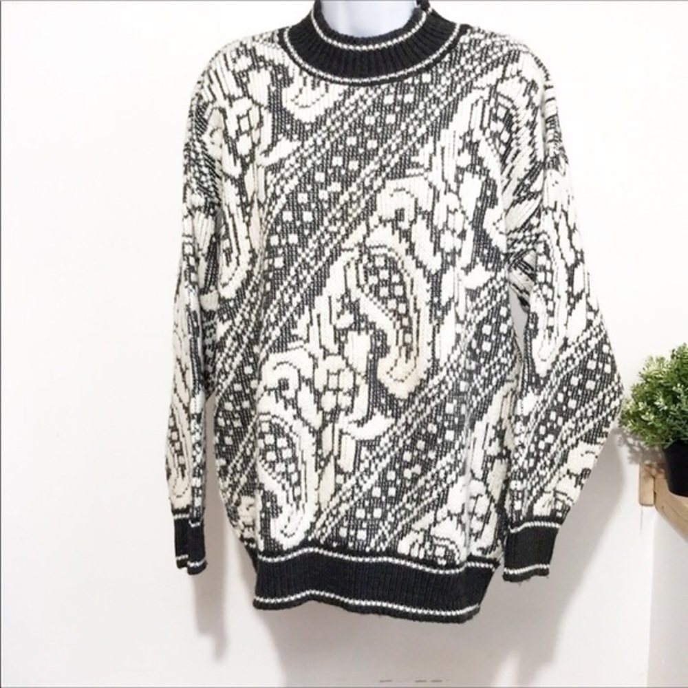 Vintage Garland women’s sweater size M/L